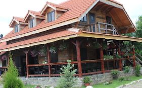 Satul Traditional Holiday Home